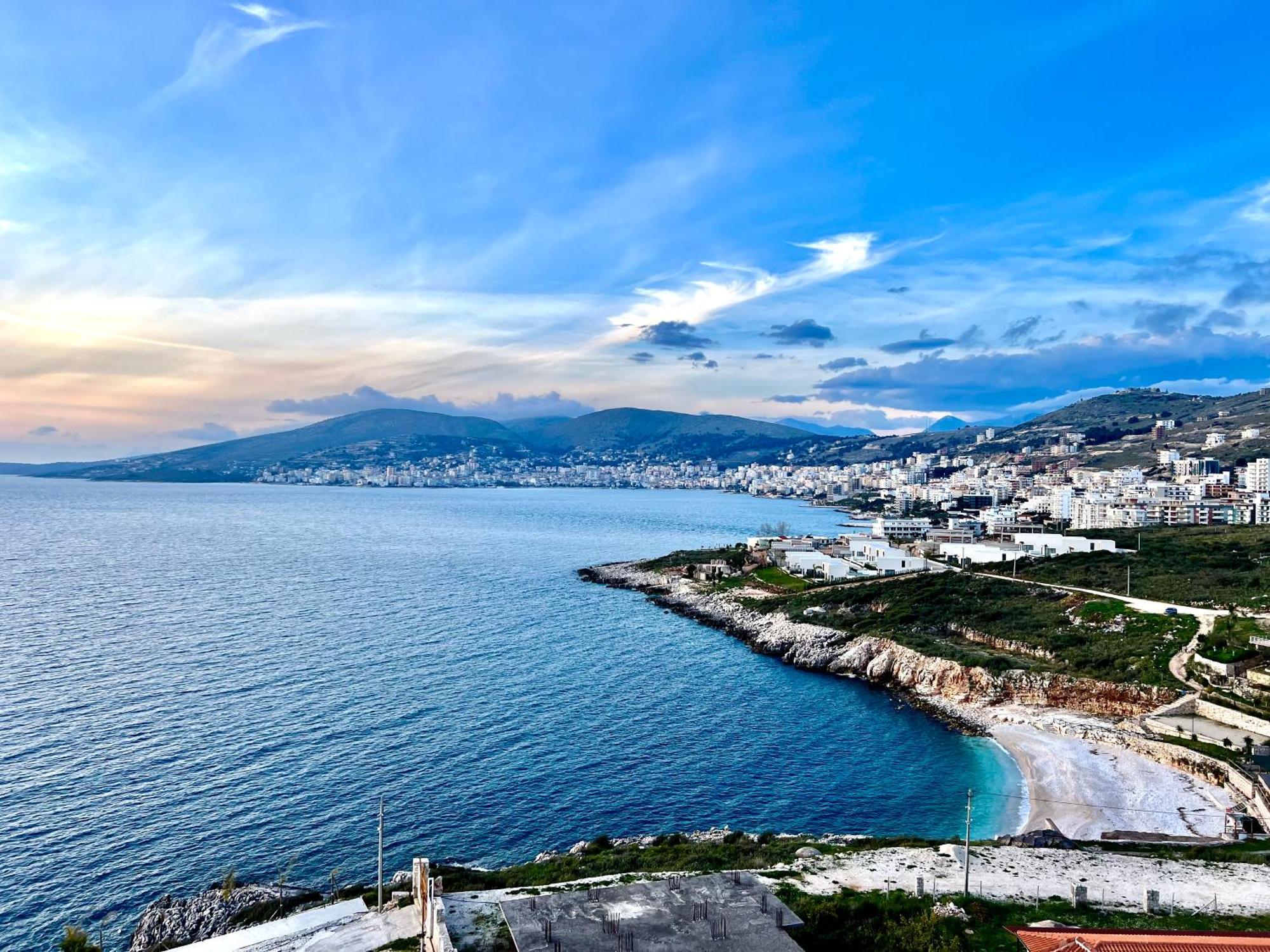 Redi's Seaview Sarande
