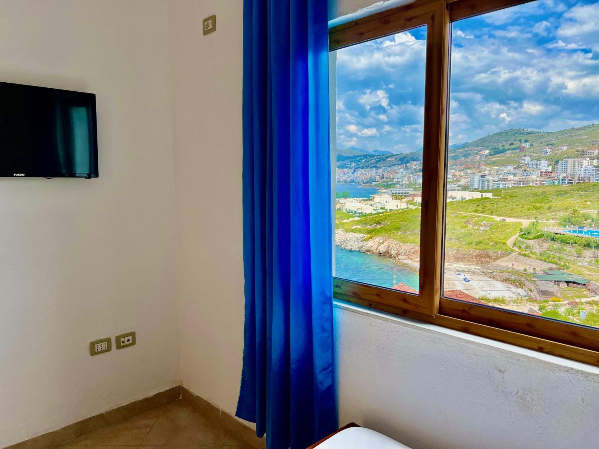 Redi's Seaview Sarande